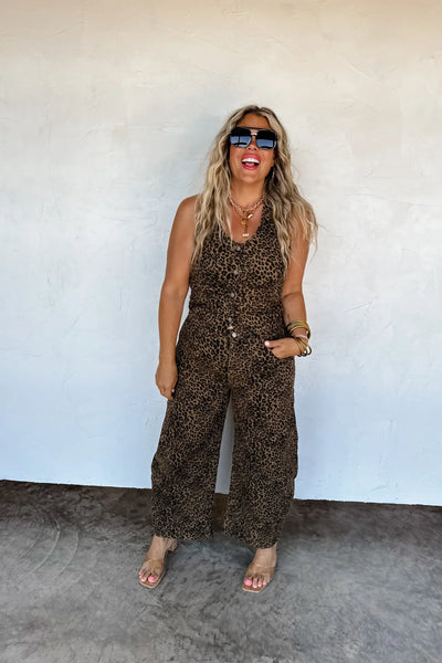 PREORDER: Bex Cheetah Barrel Jeans (Stretchy)