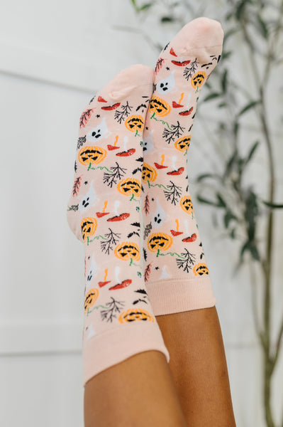 Ghouls Night In Quarter Socks