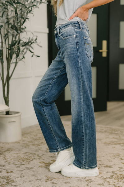 Holly Mid Rise Straight