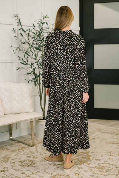 Promotional Proposal Collared Dress in Black and Khaki