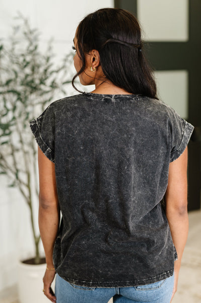 Top That Mineral Wash Tee in Ash Black