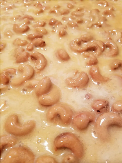 Old Fashion Cashew Brittle 5oz.